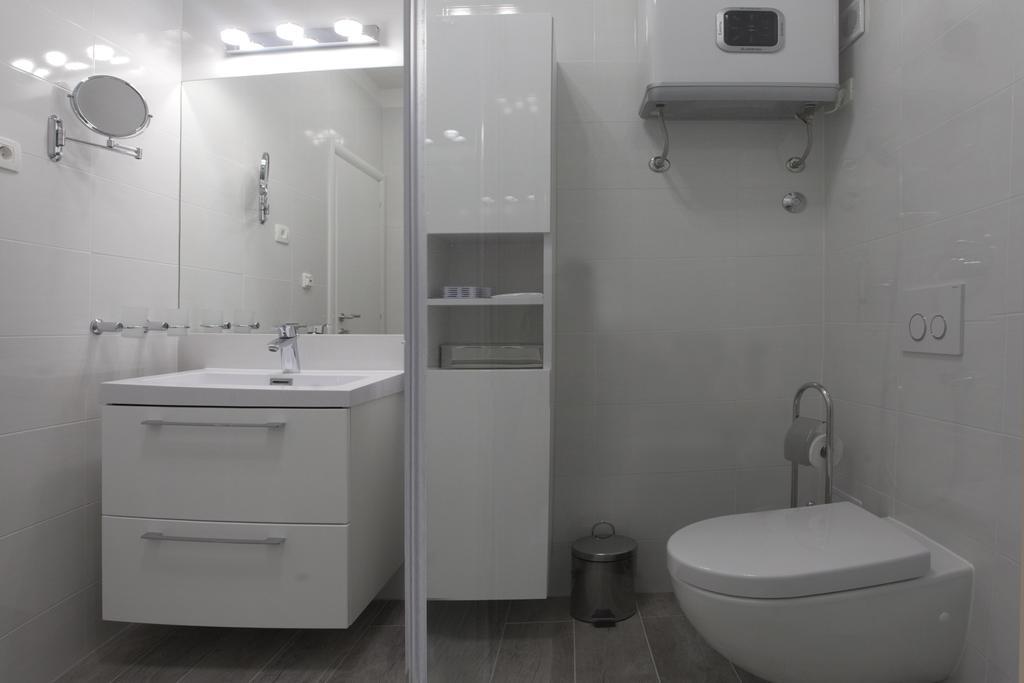 Old Square Apartment สปลิท ภายนอก รูปภาพ